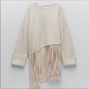 Zara FRINGED OVERSIZED SWEATER Size xs-s